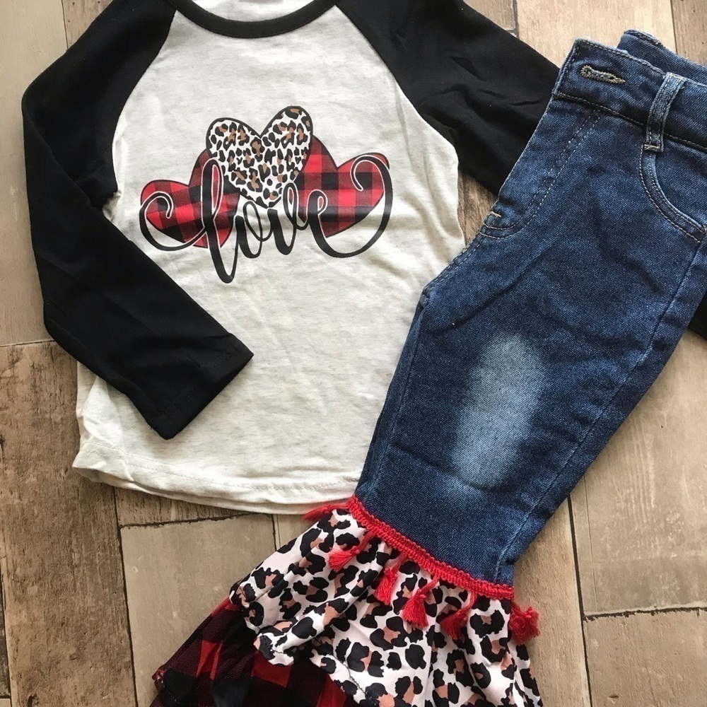 Valentine Love Hearts Denim Jean Set Girls Size 3 NWOT - Picture 2 of 3